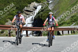 Photo #2184453 | 25-06-2022 10:01 | Passo Dello Stelvio - Waterfall curve BICYCLES