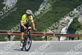 Photo #2359984 | 20-07-2022 10:08 | Passo Dello Stelvio - Waterfall curve BICYCLES