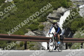 Photo #3238808 | 26-06-2023 11:08 | Passo Dello Stelvio - Waterfall curve BICYCLES