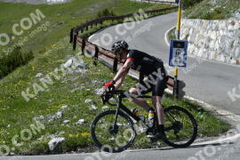Photo #3213227 | 24-06-2023 16:28 | Passo Dello Stelvio - Waterfall curve BICYCLES