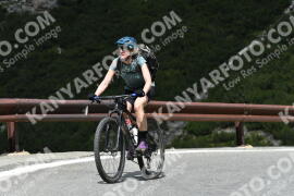 Photo #2179058 | 24-06-2022 11:05 | Passo Dello Stelvio - Waterfall curve BICYCLES