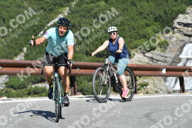 Photo #2368590 | 22-07-2022 10:15 | Passo Dello Stelvio - Waterfall curve BICYCLES