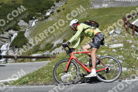 Photo #2718170 | 23-08-2022 12:20 | Passo Dello Stelvio - Waterfall curve BICYCLES