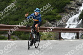 Photo #2205462 | 29-06-2022 10:31 | Passo Dello Stelvio - Waterfall curve BICYCLES
