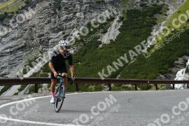 Photo #2532562 | 07-08-2022 14:36 | Passo Dello Stelvio - Waterfall curve BICYCLES