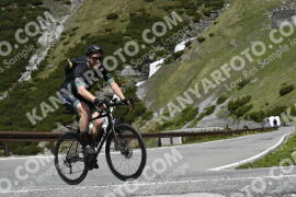 Photo #2109616 | 08-06-2022 12:01 | Passo Dello Stelvio - Waterfall curve BICYCLES