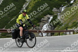 Photo #2463063 | 31-07-2022 10:34 | Passo Dello Stelvio - Waterfall curve BICYCLES