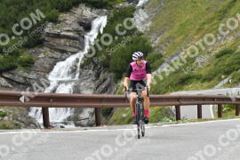 Photo #2436810 | 30-07-2022 09:45 | Passo Dello Stelvio - Waterfall curve BICYCLES
