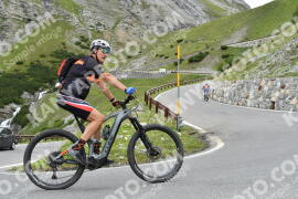 Photo #2302410 | 14-07-2022 11:16 | Passo Dello Stelvio - Waterfall curve BICYCLES