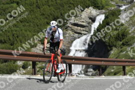 Photo #3603902 | 28-07-2023 10:07 | Passo Dello Stelvio - Waterfall curve BICYCLES