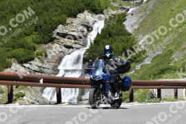 Foto #2254476 | 08-07-2022 11:23 | Passo Dello Stelvio - Waterfall Kehre
