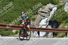 Photo #3882954 | 14-08-2023 10:38 | Passo Dello Stelvio - Waterfall curve BICYCLES