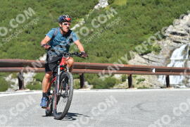 Photo #2605566 | 12-08-2022 11:05 | Passo Dello Stelvio - Waterfall curve BICYCLES