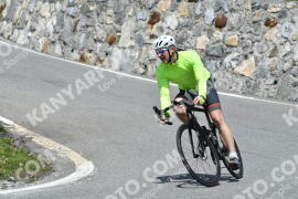 Photo #2401588 | 25-07-2022 13:37 | Passo Dello Stelvio - Waterfall curve BICYCLES
