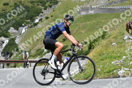 Photo #2399583 | 25-07-2022 11:47 | Passo Dello Stelvio - Waterfall curve BICYCLES