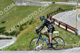 Photo #2532721 | 07-08-2022 15:05 | Passo Dello Stelvio - Waterfall curve BICYCLES