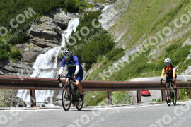 Photo #2302819 | 14-07-2022 13:11 | Passo Dello Stelvio - Waterfall curve BICYCLES