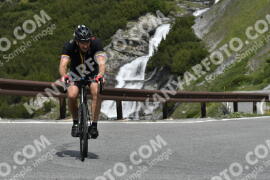 Photo #3260703 | 27-06-2023 11:19 | Passo Dello Stelvio - Waterfall curve BICYCLES