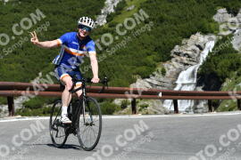 Photo #2295404 | 13-07-2022 10:43 | Passo Dello Stelvio - Waterfall curve BICYCLES