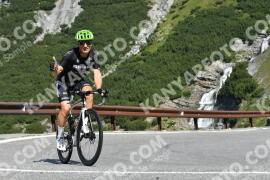 Photo #2381046 | 24-07-2022 10:10 | Passo Dello Stelvio - Waterfall curve BICYCLES