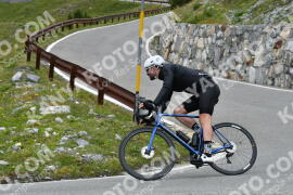 Photo #2410962 | 26-07-2022 12:16 | Passo Dello Stelvio - Waterfall curve BICYCLES