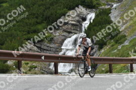 Photo #2418809 | 27-07-2022 13:35 | Passo Dello Stelvio - Waterfall curve BICYCLES