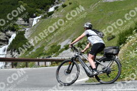 Photo #2289690 | 12-07-2022 13:21 | Passo Dello Stelvio - Waterfall curve BICYCLES