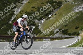 Photo #2769816 | 28-08-2022 13:28 | Passo Dello Stelvio - Waterfall curve BICYCLES