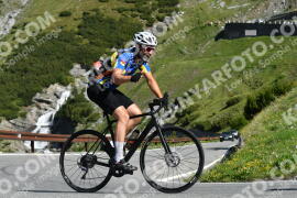 Photo #2158995 | 19-06-2022 09:52 | Passo Dello Stelvio - Waterfall curve BICYCLES