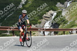 Photo #2363298 | 21-07-2022 10:37 | Passo Dello Stelvio - Waterfall curve BICYCLES