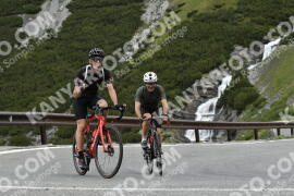 Photo #3269333 | 28-06-2023 10:53 | Passo Dello Stelvio - Waterfall curve BICYCLES