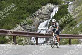 Foto #3791470 | 10-08-2023 10:48 | Passo Dello Stelvio - Waterfall Kehre BICYCLES