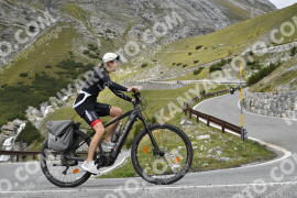 Photo #2825483 | 05-09-2022 12:20 | Passo Dello Stelvio - Waterfall curve BICYCLES