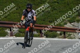 Photo #3983212 | 20-08-2023 10:10 | Passo Dello Stelvio - Waterfall curve BICYCLES