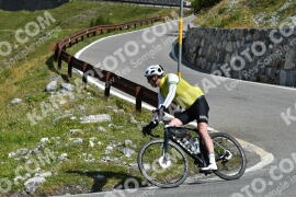 Photo #2592342 | 11-08-2022 10:38 | Passo Dello Stelvio - Waterfall curve BICYCLES