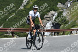 Photo #2398224 | 25-07-2022 10:30 | Passo Dello Stelvio - Waterfall curve BICYCLES