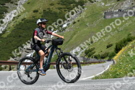 Photo #2202948 | 27-06-2022 11:27 | Passo Dello Stelvio - Waterfall curve BICYCLES