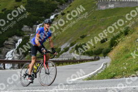 Photo #2459597 | 31-07-2022 13:50 | Passo Dello Stelvio - Waterfall curve BICYCLES