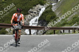 Photo #3253633 | 27-06-2023 11:00 | Passo Dello Stelvio - Waterfall curve BICYCLES