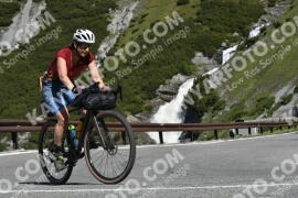 Photo #3243397 | 26-06-2023 10:14 | Passo Dello Stelvio - Waterfall curve BICYCLES