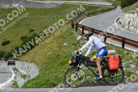 Photo #2645076 | 14-08-2022 15:44 | Passo Dello Stelvio - Waterfall curve BICYCLES