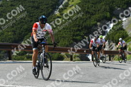 Photo #2161149 | 19-06-2022 16:11 | Passo Dello Stelvio - Waterfall curve BICYCLES