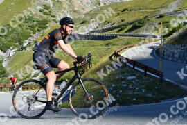 Photo #3982568 | 20-08-2023 09:50 | Passo Dello Stelvio - Waterfall curve BICYCLES