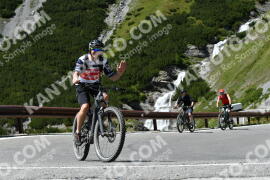 Foto #2289431 | 12-07-2022 14:27 | Passo Dello Stelvio - Waterfall Kehre BICYCLES