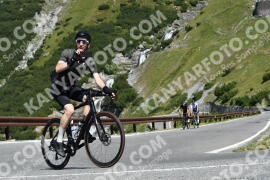 Photo #2369116 | 22-07-2022 11:02 | Passo Dello Stelvio - Waterfall curve BICYCLES