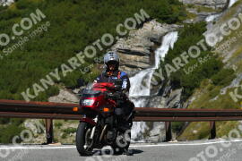 Photo #4201752 | 08-09-2023 11:27 | Passo Dello Stelvio - Waterfall curve