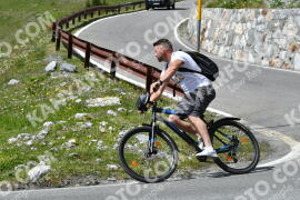Photo #2321539 | 16-07-2022 15:21 | Passo Dello Stelvio - Waterfall curve BICYCLES