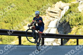 Photo #4003195 | 21-08-2023 09:42 | Passo Dello Stelvio - Waterfall curve BICYCLES
