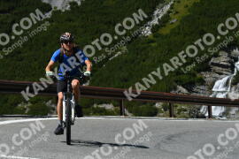 Photo #3987746 | 20-08-2023 13:41 | Passo Dello Stelvio - Waterfall curve BICYCLES