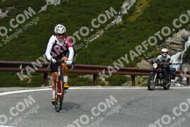 Fotó #4253390 | 12-09-2023 10:30 | Passo Dello Stelvio - Vízesés kanyar Bicajosok